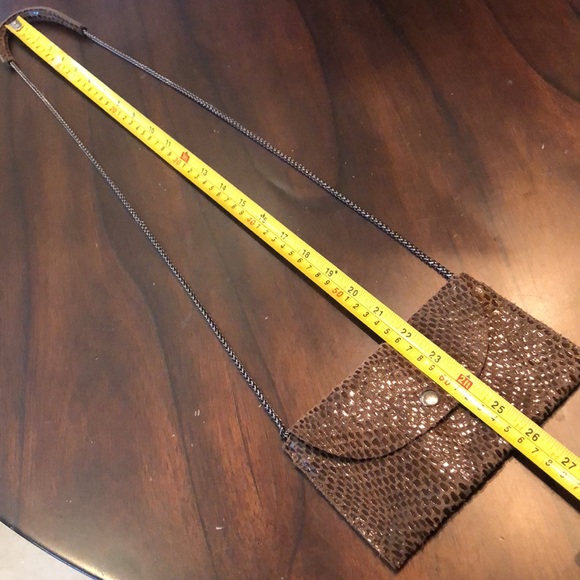 Sorial NY Small Embossed snakeskin print padded shoulder chain crossbody bag - Picture 12 of 12